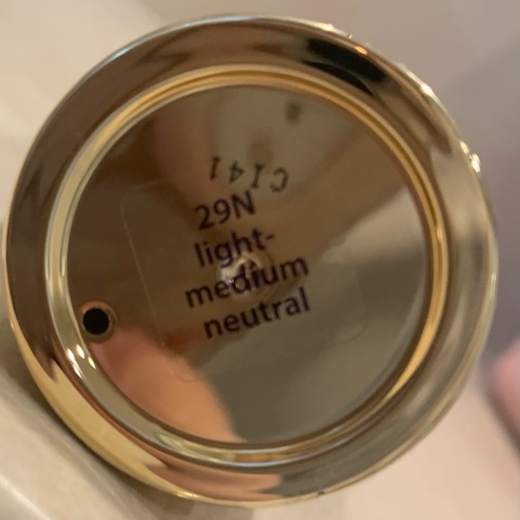 Tarte Face Tape Foundation - Picture 2 of 2